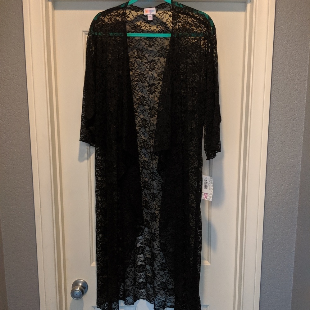 NWT LuLaRoe Black Lace Shirley